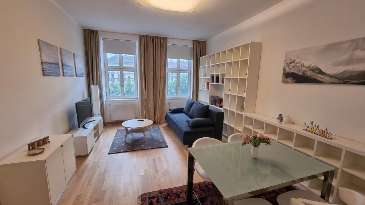 Sunny Next To Metro 1br Apartment Wien